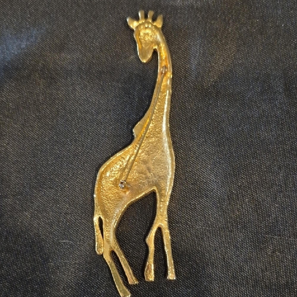 Large Gold Giraffe Statement Brooch With Black Enamel Details - Picture 4 of 5